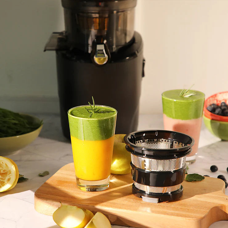 KUVINGS REVO830 - WHOLE SLOW JUICER - GYÜMÖLCSPRÉS