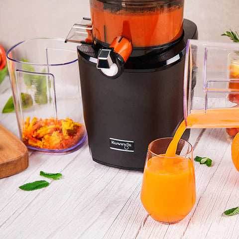 KUVINGS REVO830 - WHOLE SLOW JUICER - GYÜMÖLCSPRÉS