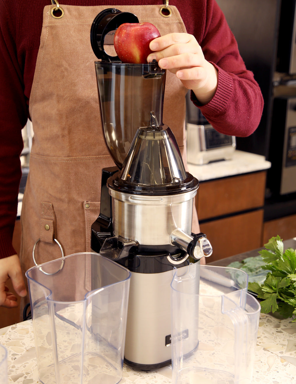KUVINGS CS700 WHOLE SLOW JUICER MASTER CHEF